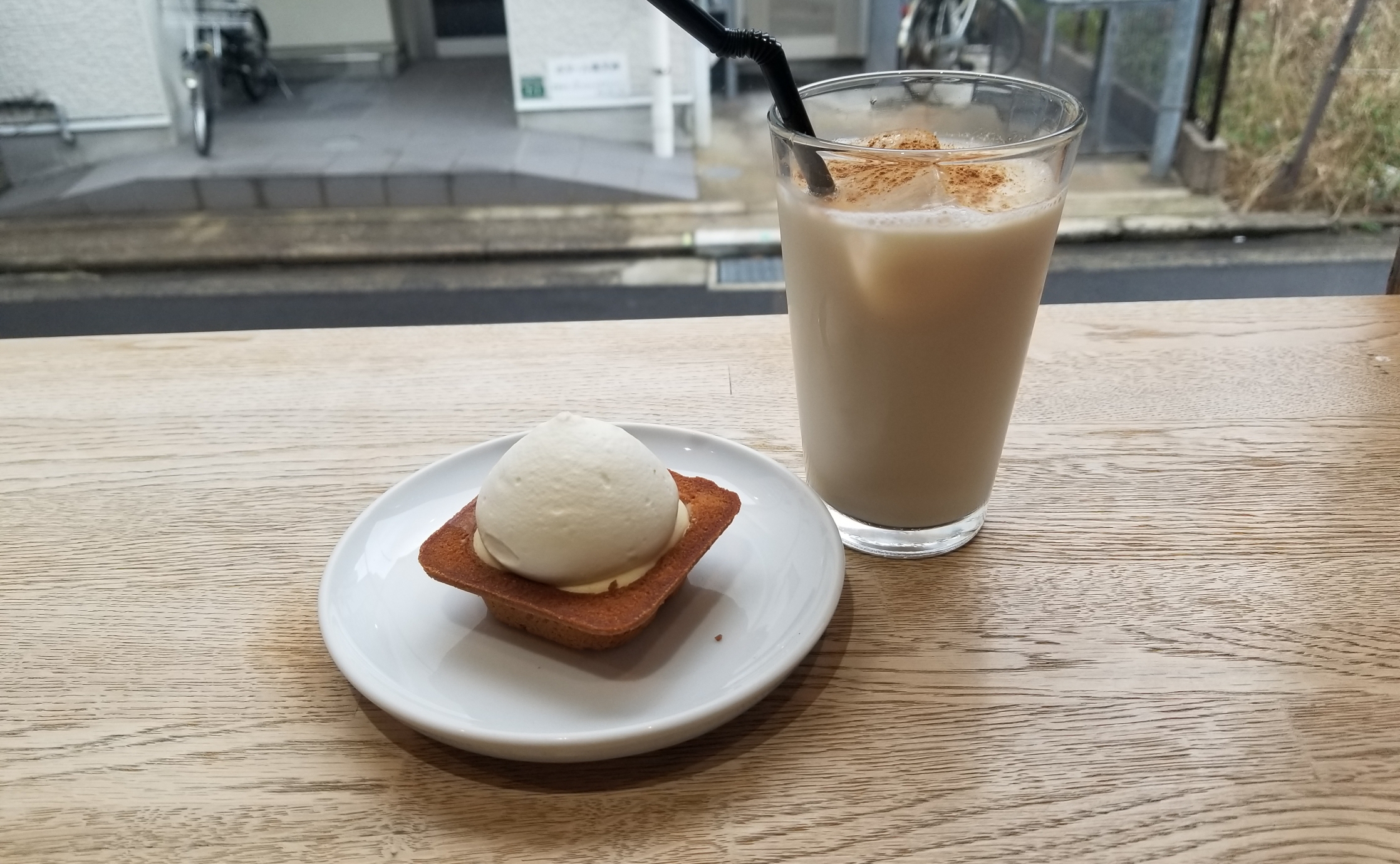 渡辺通りのカフェ&amp;ギャラリー『STEREO COFFEE』