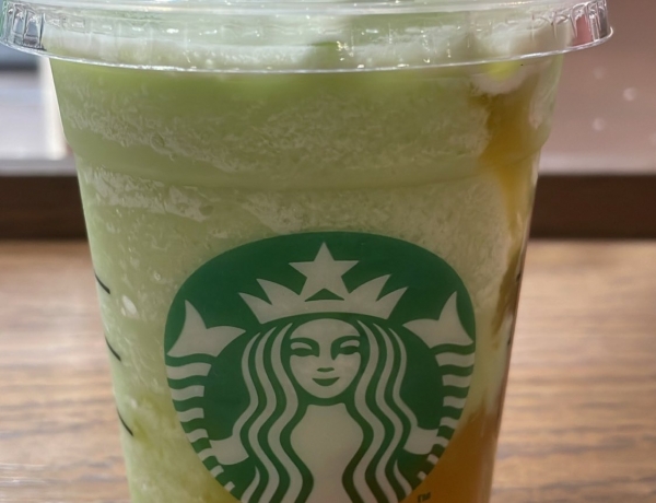 スタバのメロンフラペチーノ