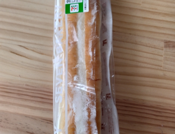 宮崎名物　じゃりパン
セブンイレブン大野城東大利店